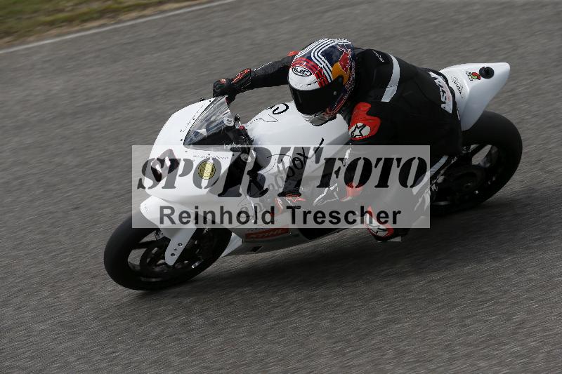 /09 19.04.2026  Caremotion get faster ADR/Gruppe gelb/8